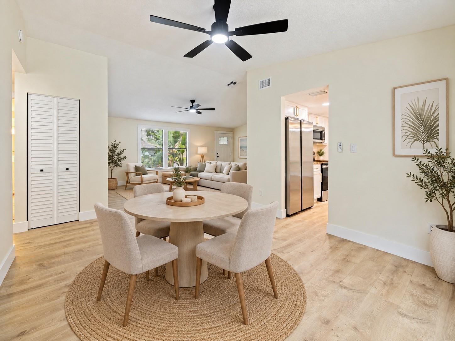 1671 CASTLEWOOD LN — photo 4