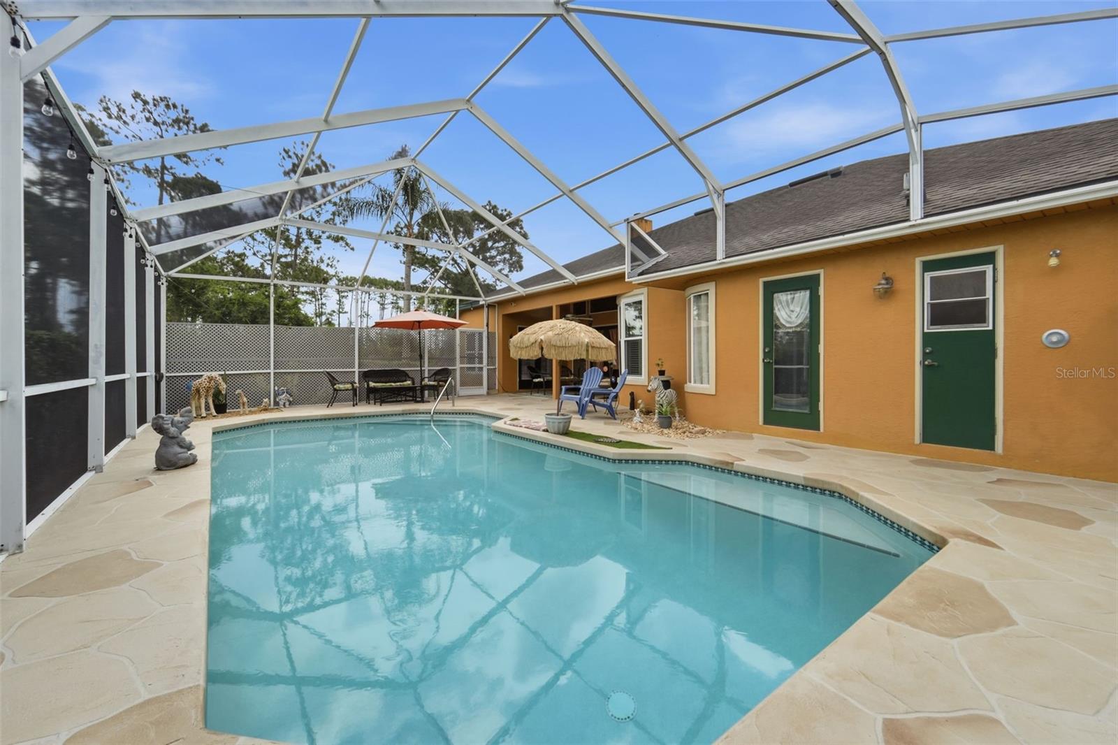 102 BIRKWOOD CT — photo 2