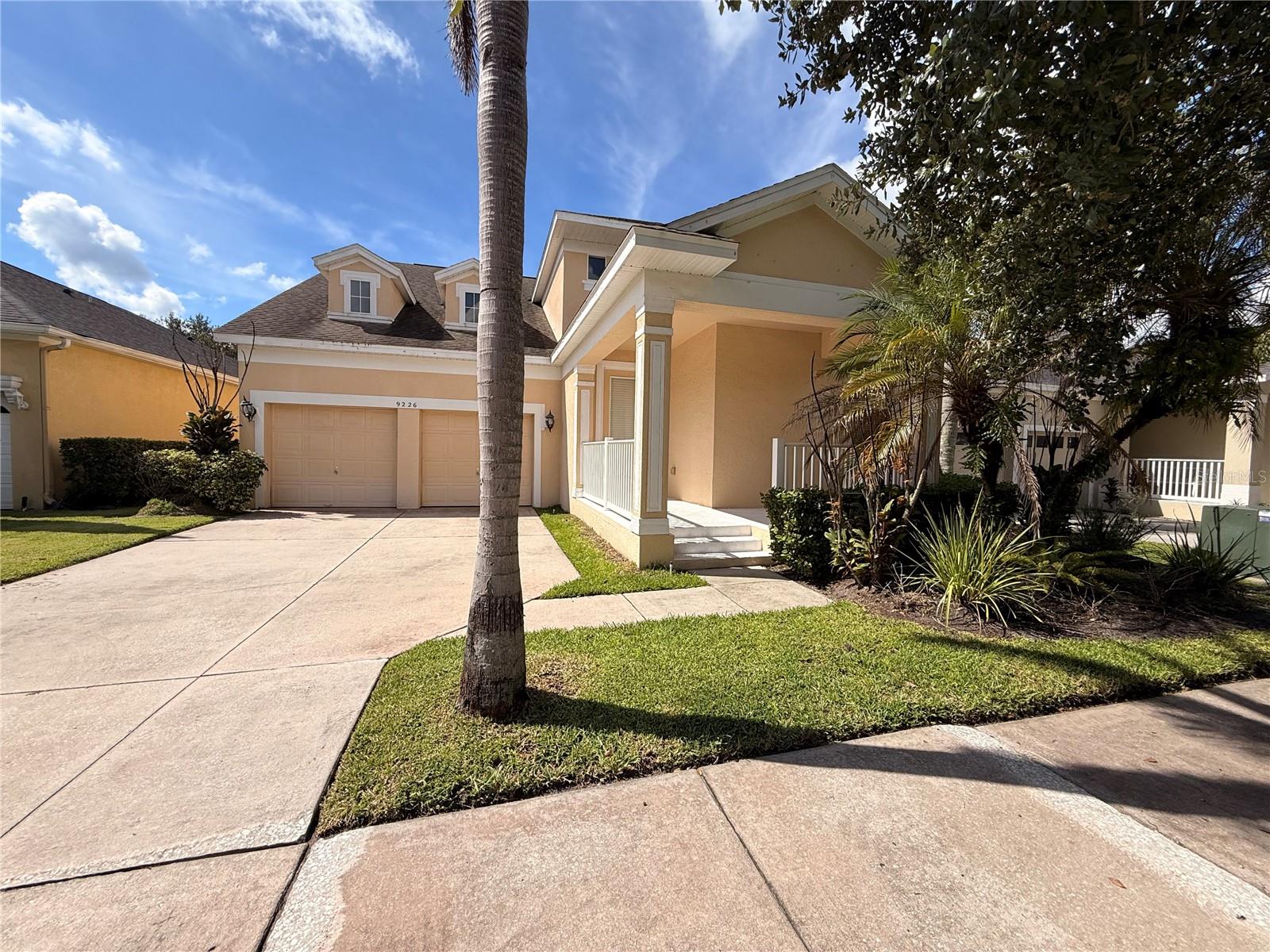 9226 KENSINGTON ROW CT — photo 2