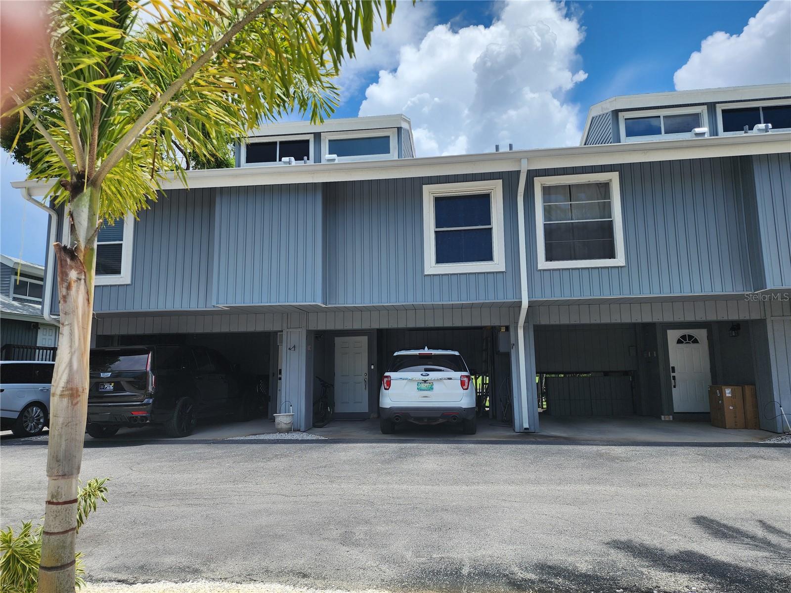 200 MERES BLVD #19 photo