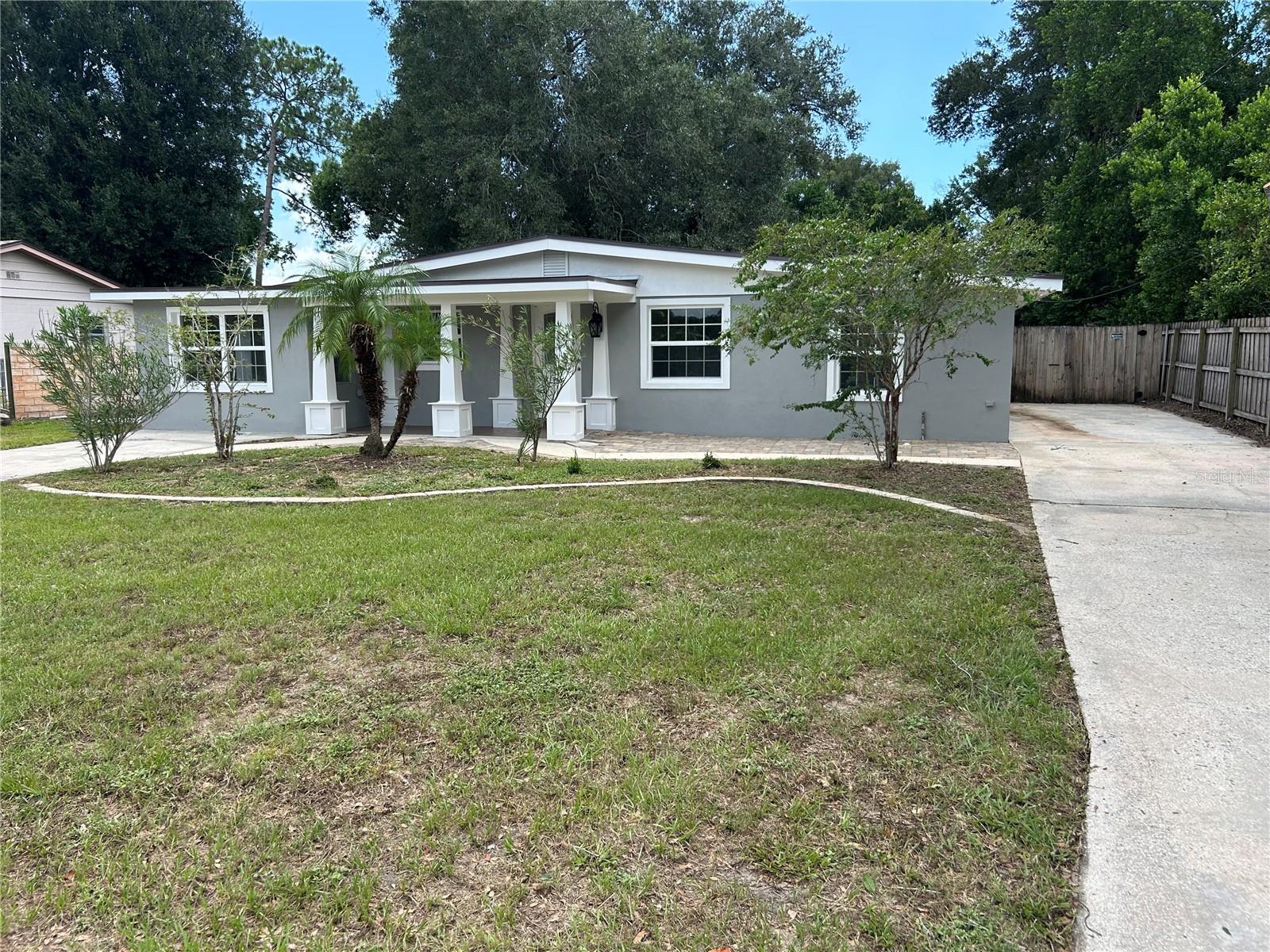 104 E GARDENIA DR photo