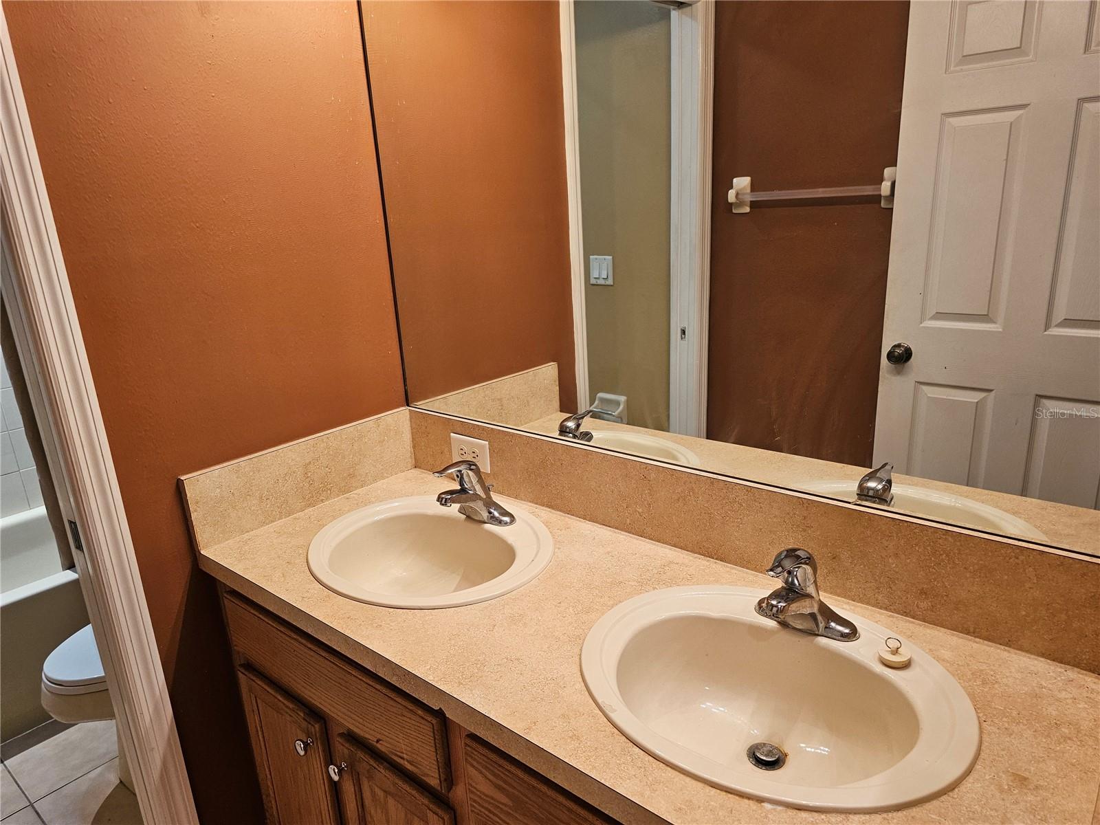 1147 EMERALD HILL WAY — photo 25