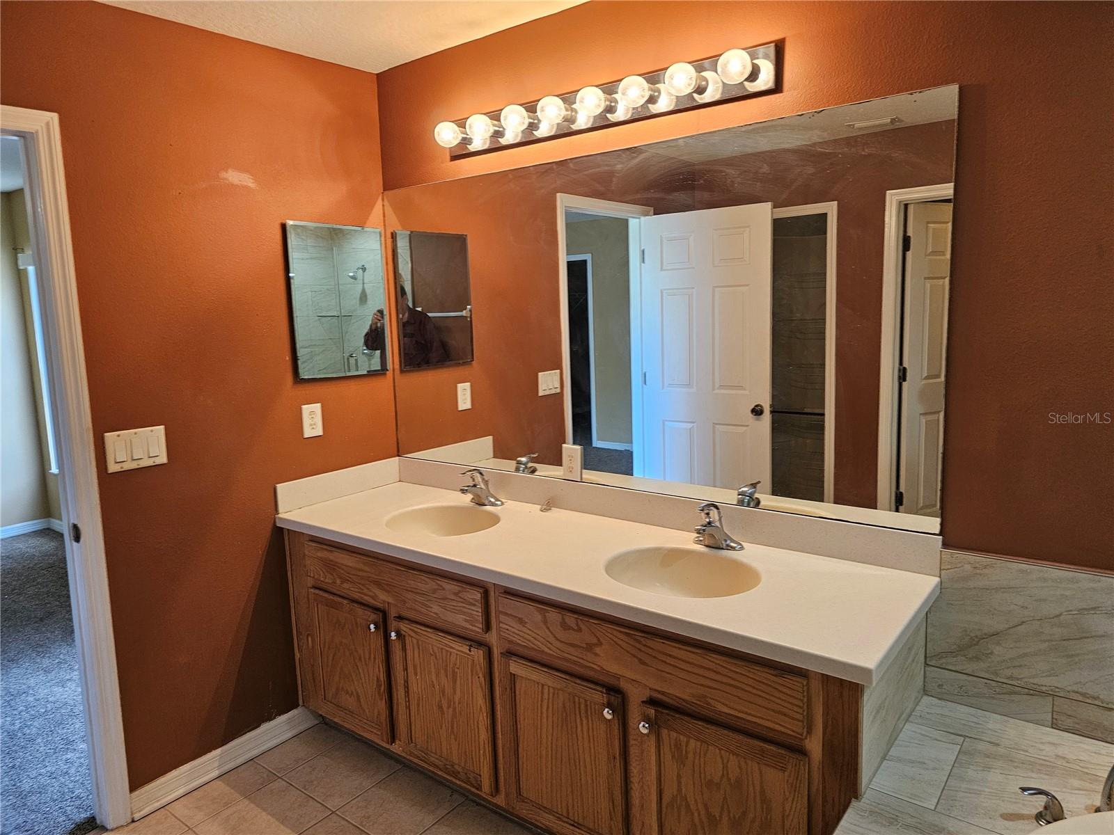 1147 EMERALD HILL WAY — photo 43