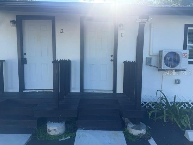 4605 N HUBERT AVE #11 — photo 2