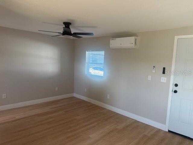 4605 N HUBERT AVE #11 — photo 6