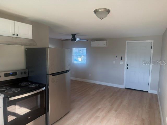 4605 N HUBERT AVE #11 — photo 7