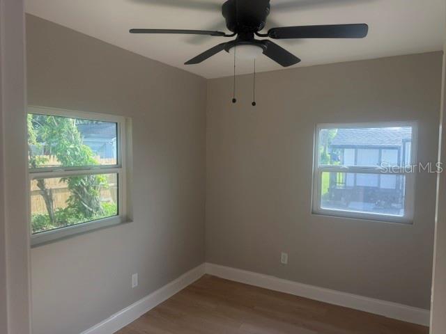 4605 N HUBERT AVE #14 — photo 4