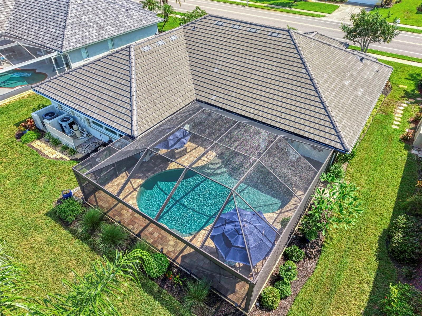 530 LAKE OF THE WOODS DR — photo 32