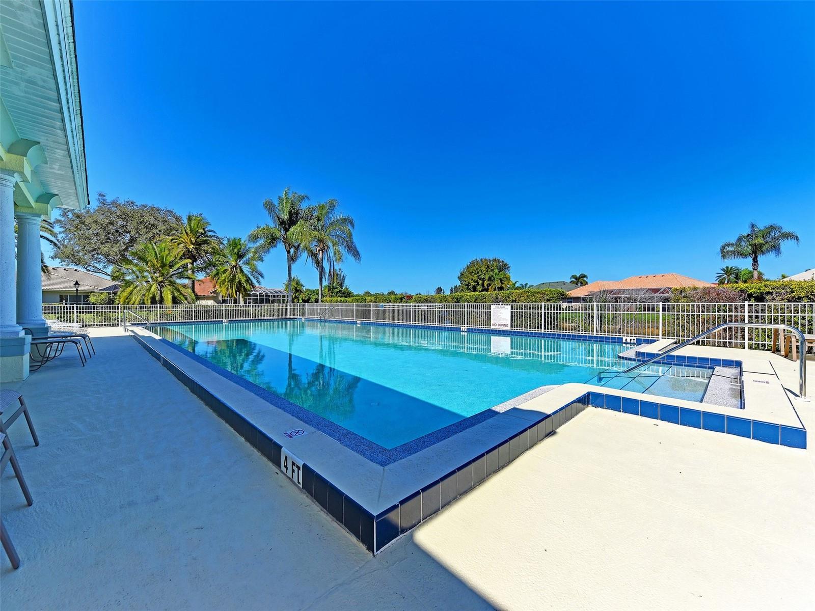 530 LAKE OF THE WOODS DR — photo 44