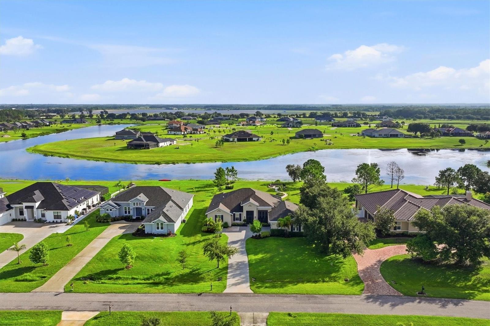 5209 LAKE VENICE DR — photo 4