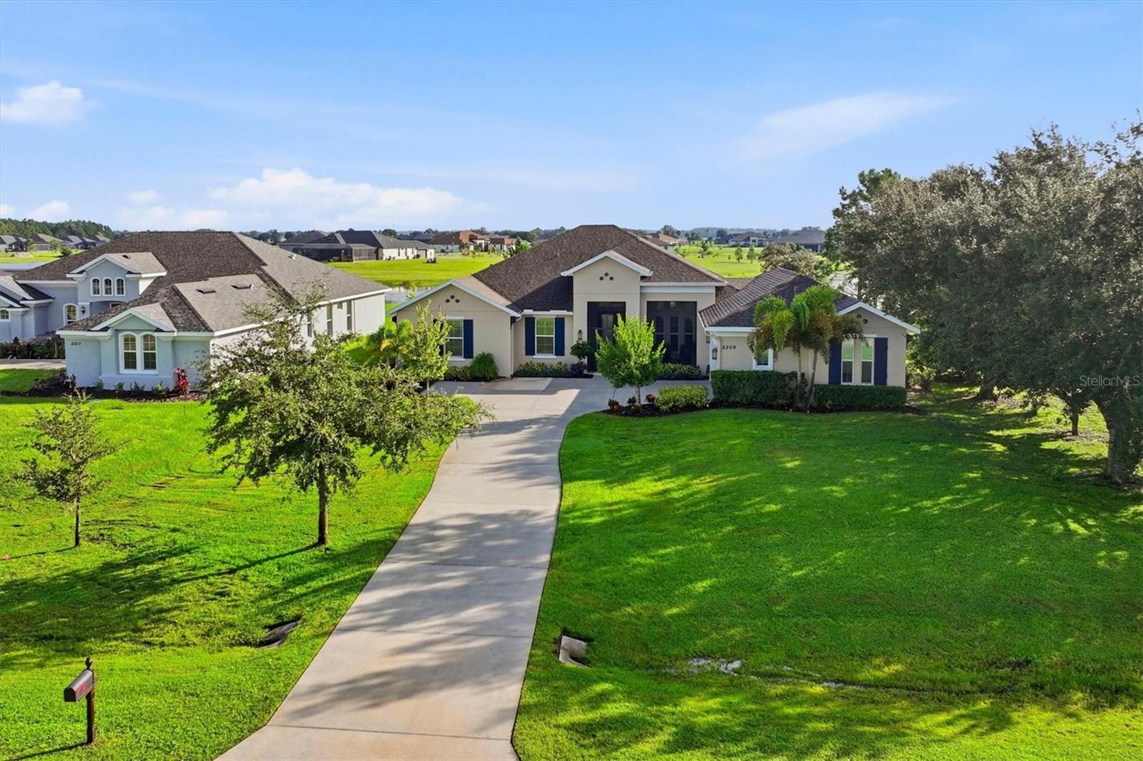 5209 LAKE VENICE DR — photo 6