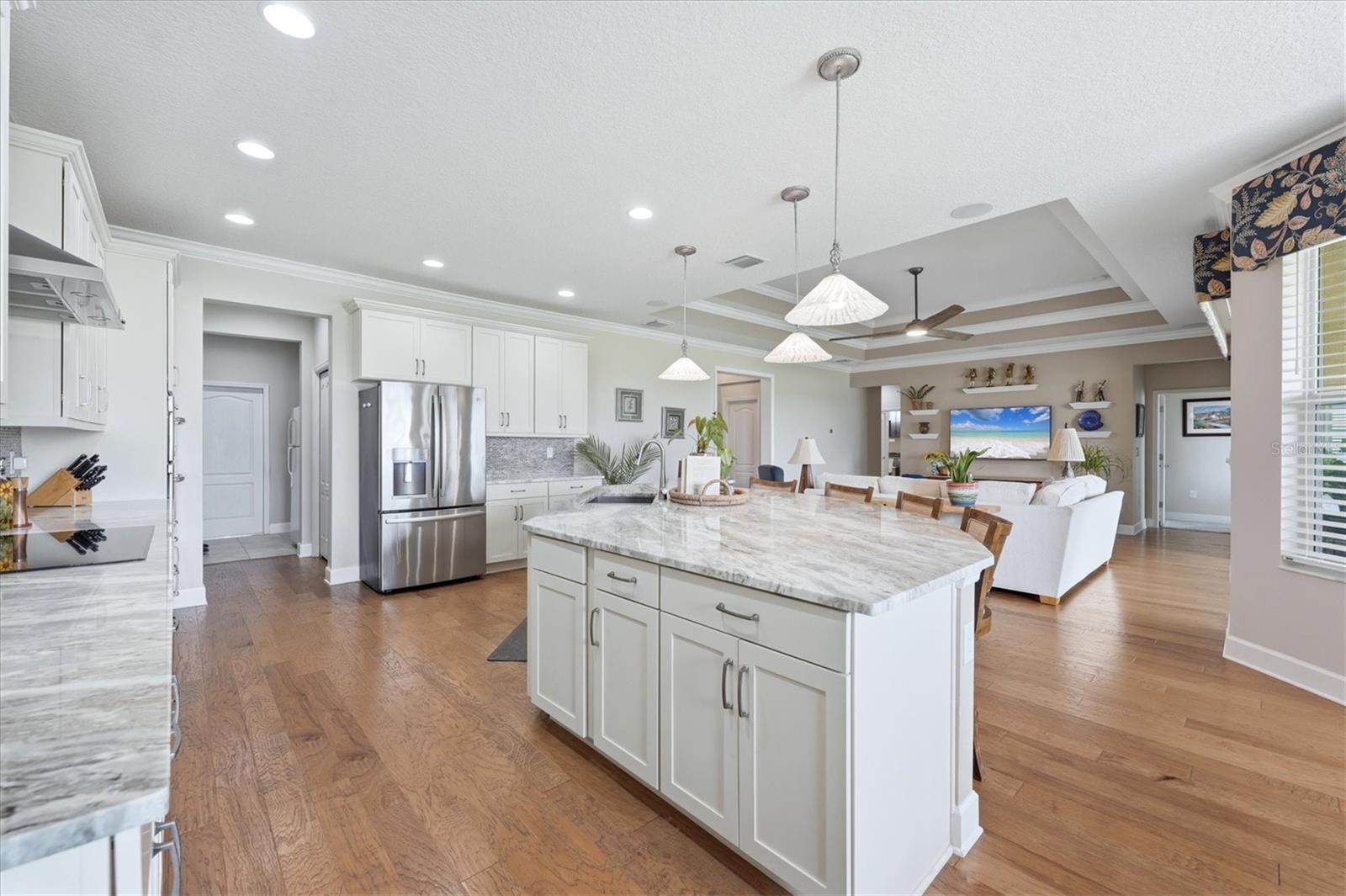 5209 LAKE VENICE DR — photo 20