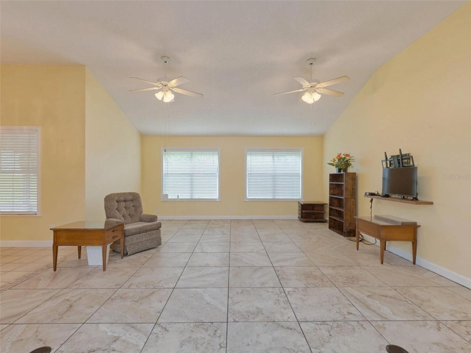 2490 S GLEN EAGLES DR — photo 8
