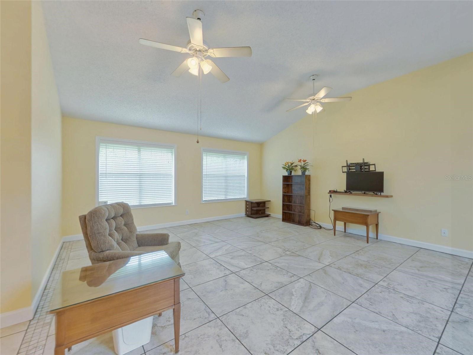 2490 S GLEN EAGLES DR — photo 9