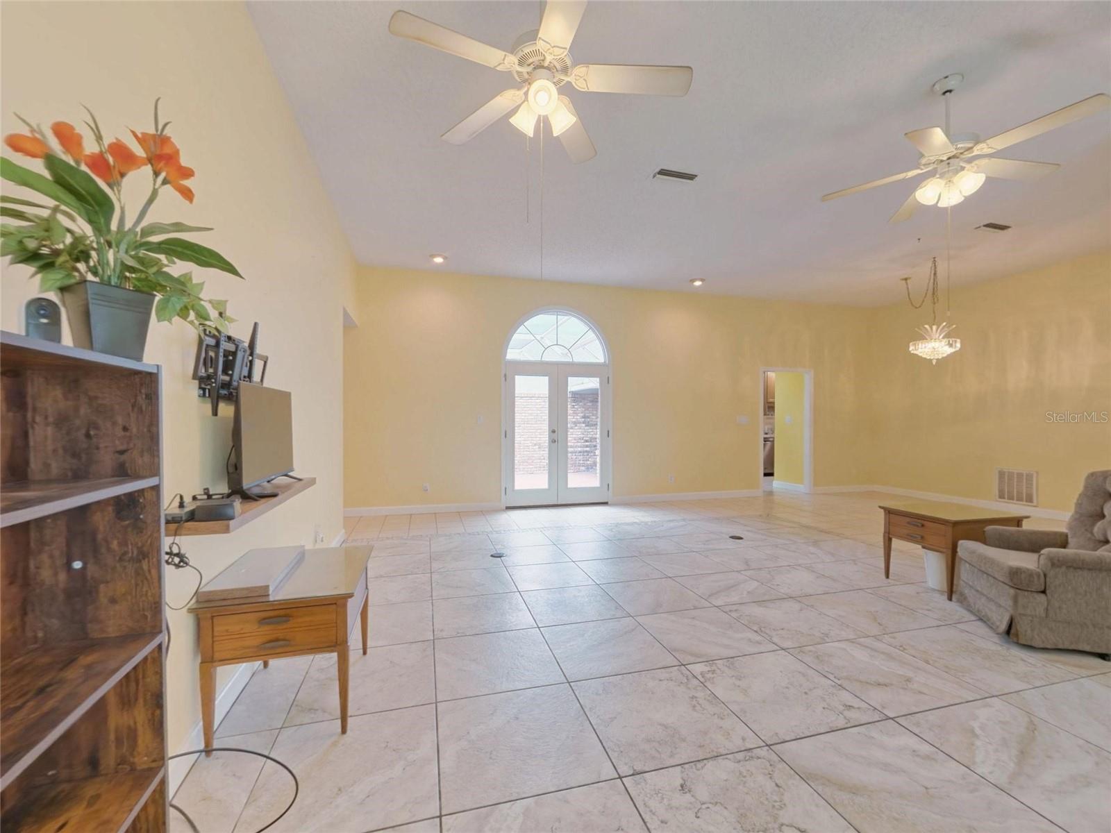 2490 S GLEN EAGLES DR — photo 13