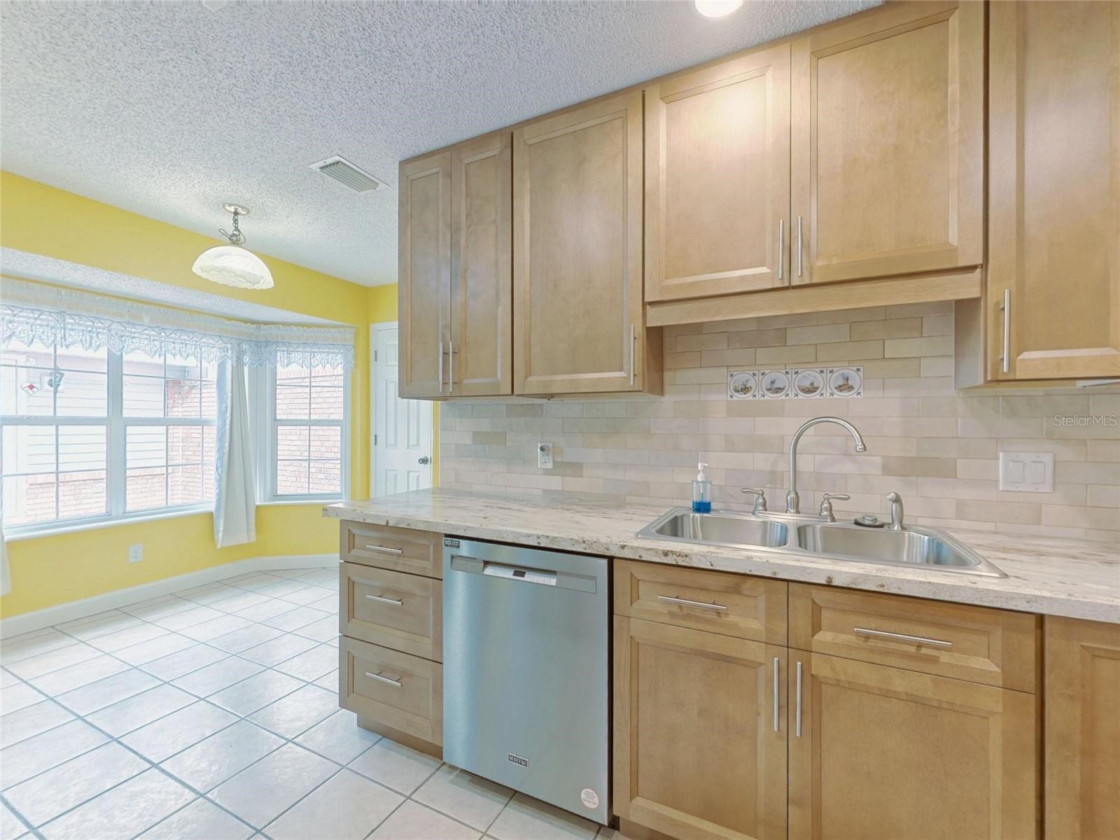 2490 S GLEN EAGLES DR — photo 20