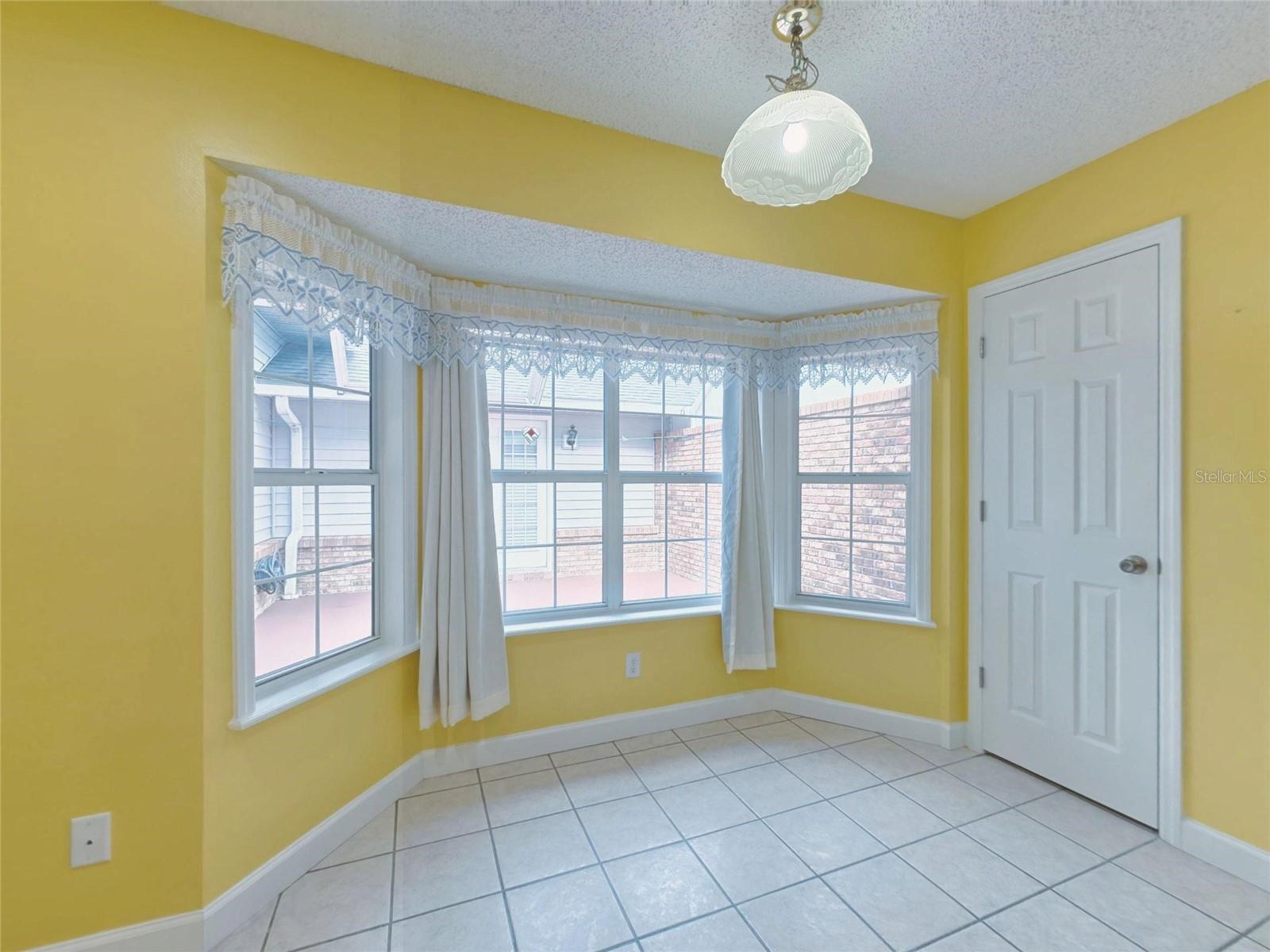 2490 S GLEN EAGLES DR — photo 22
