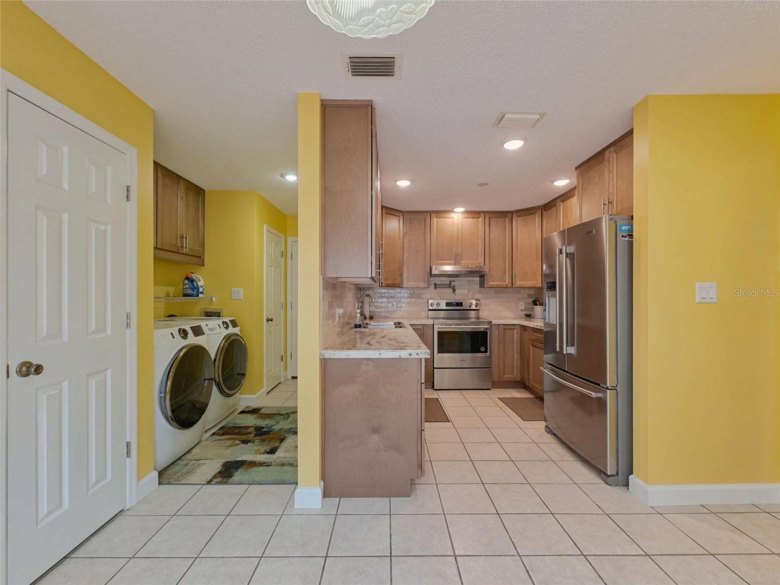 2490 S GLEN EAGLES DR — photo 24