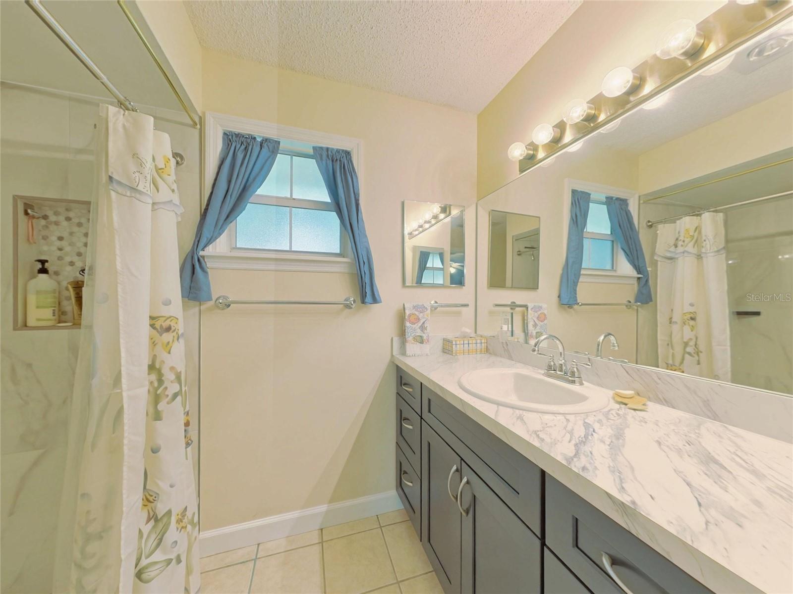 2490 S GLEN EAGLES DR — photo 31