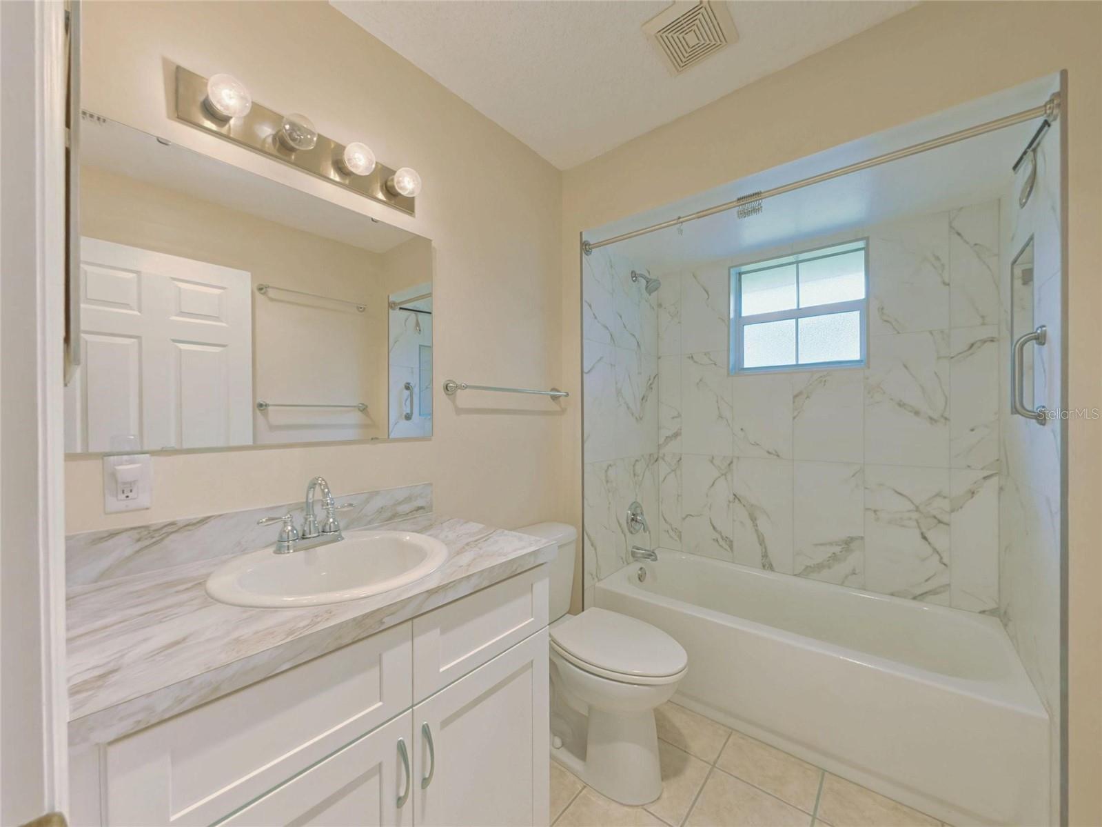2490 S GLEN EAGLES DR — photo 37