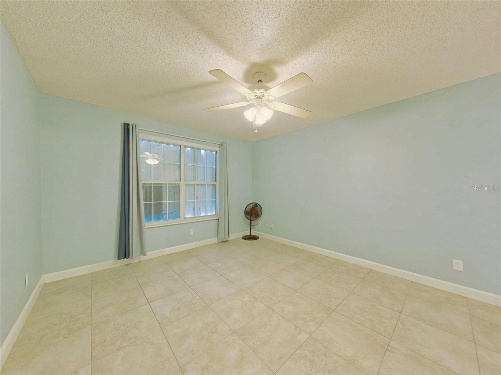 2490 S GLEN EAGLES DR — photo 40
