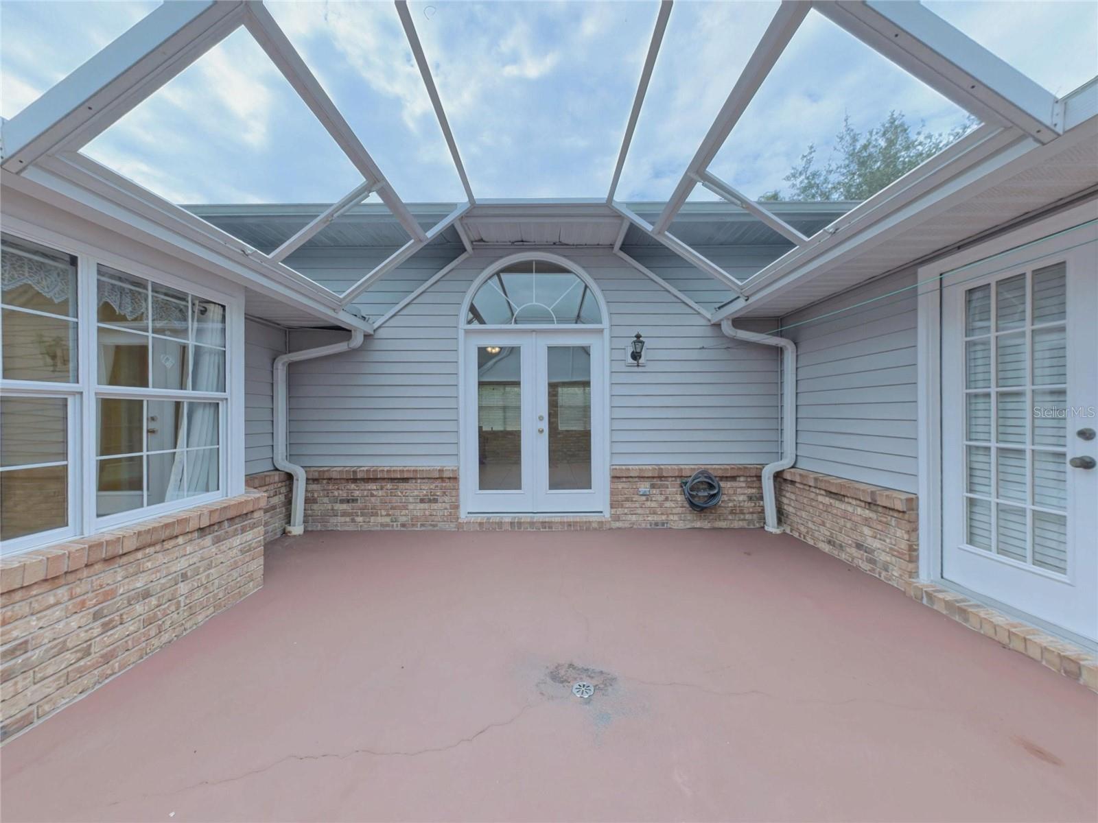 2490 S GLEN EAGLES DR — photo 43