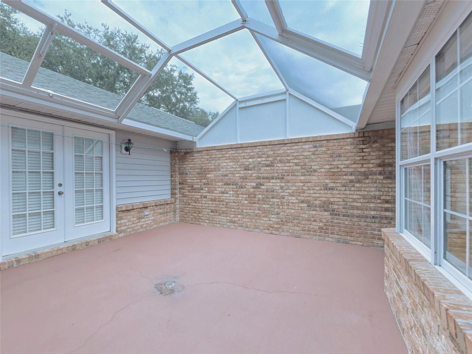 2490 S GLEN EAGLES DR — photo 44