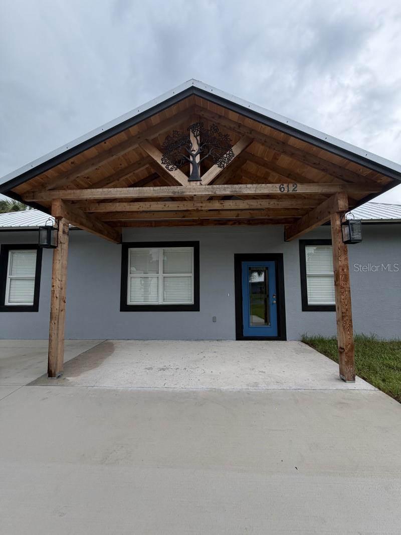 612 SE 13TH AVE photo