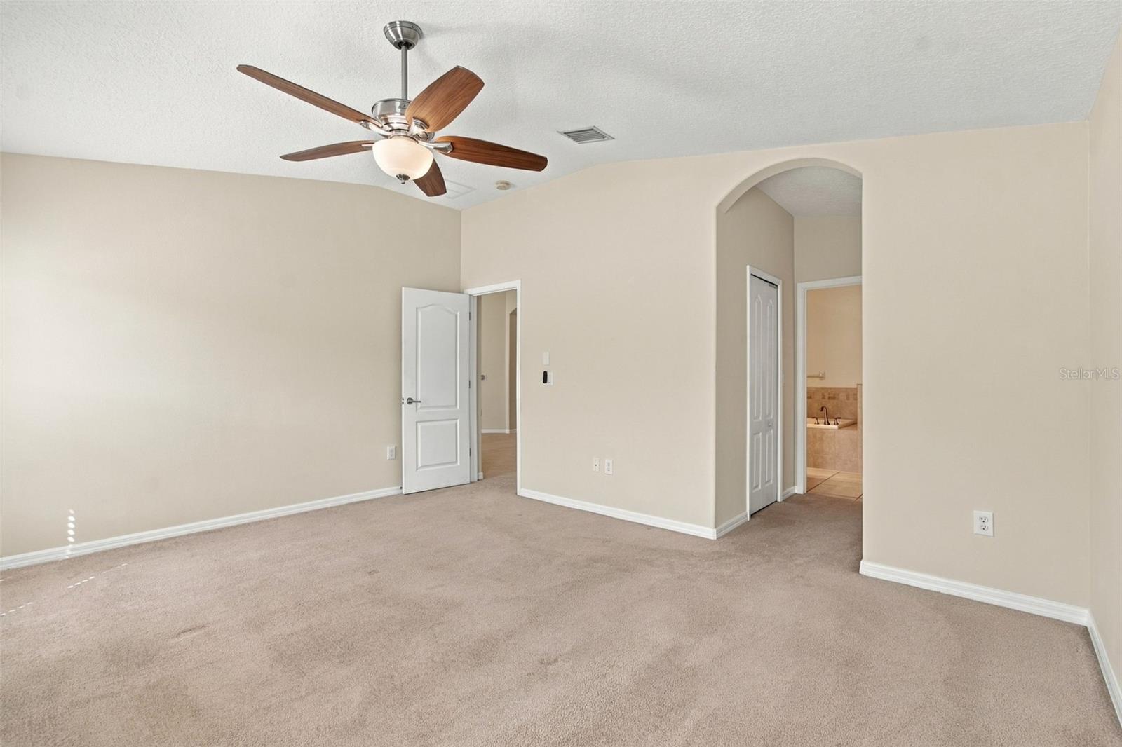 10603 LIBERTY BELL DR — photo 19