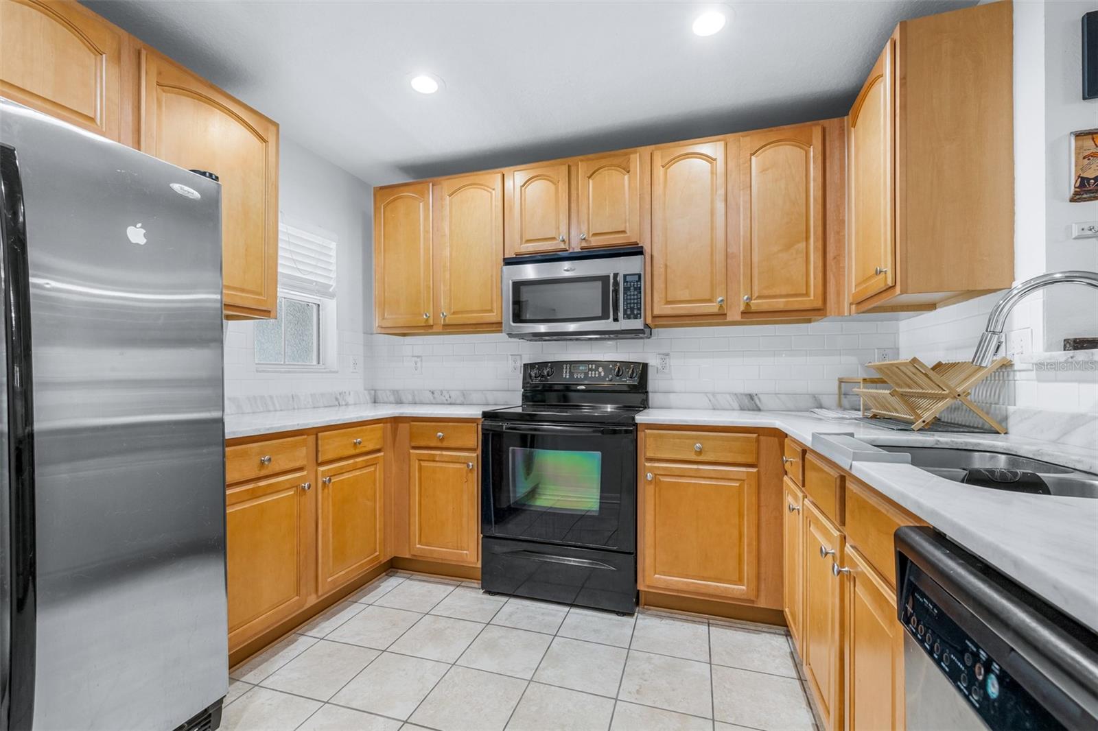 613 WHEATON TRENT PL — photo 8