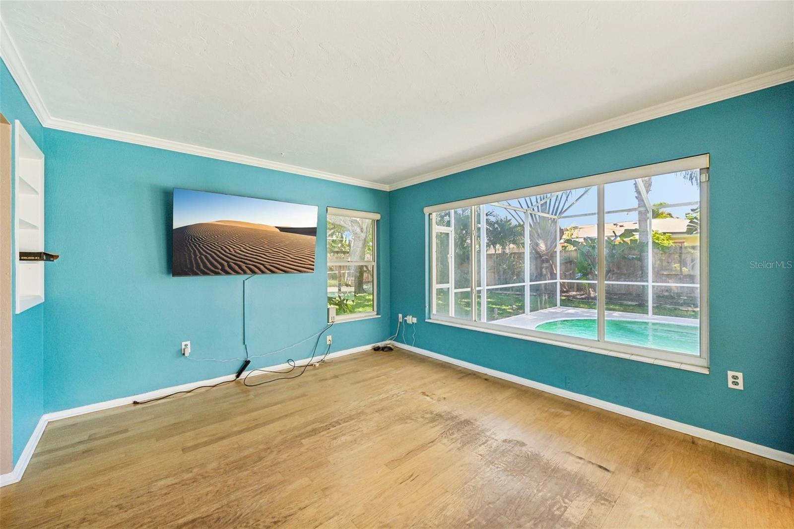 2400 S BRINK AVE — photo 15