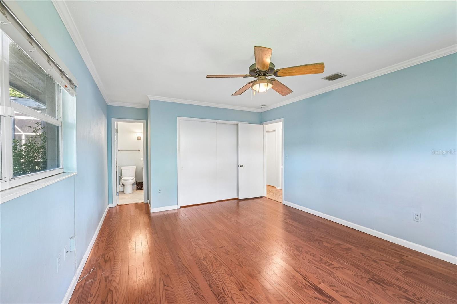 2400 S BRINK AVE — photo 26