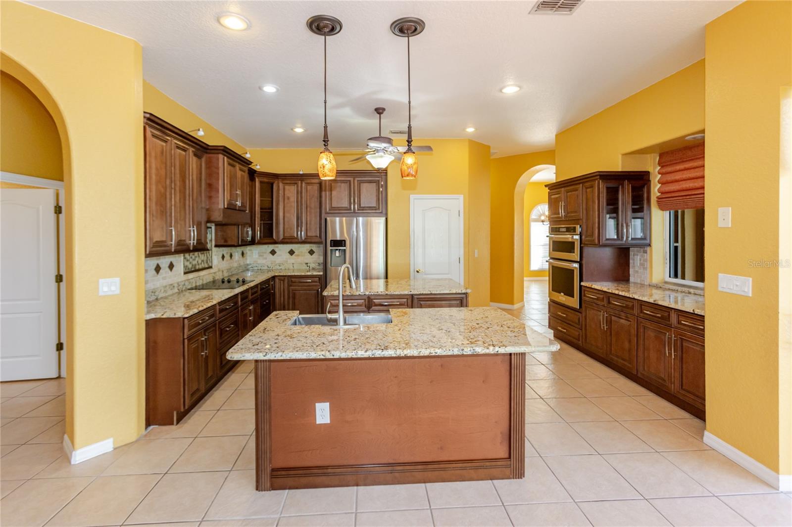 3427 MISTY VIEW DR — photo 3