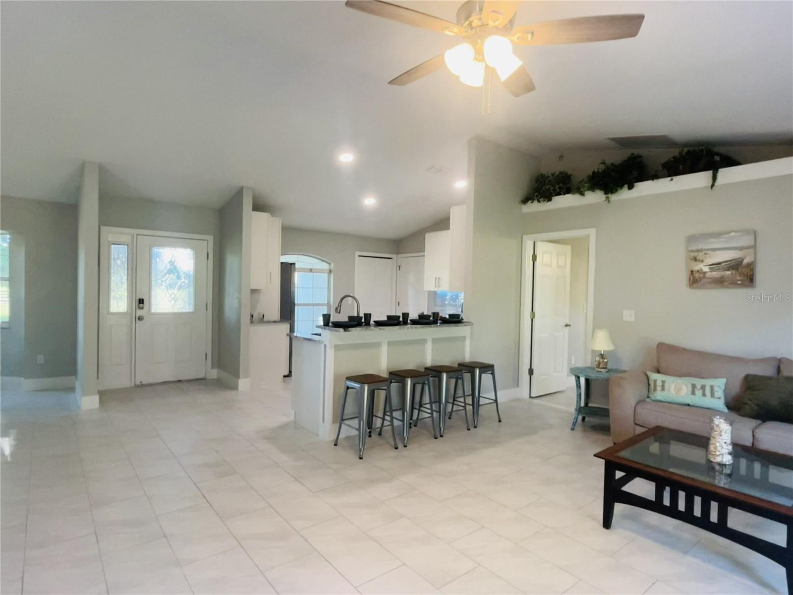 9709 SE SUNSET HARBOR RD — photo 11
