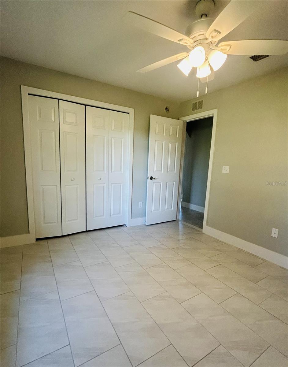 9709 SE SUNSET HARBOR RD — photo 40