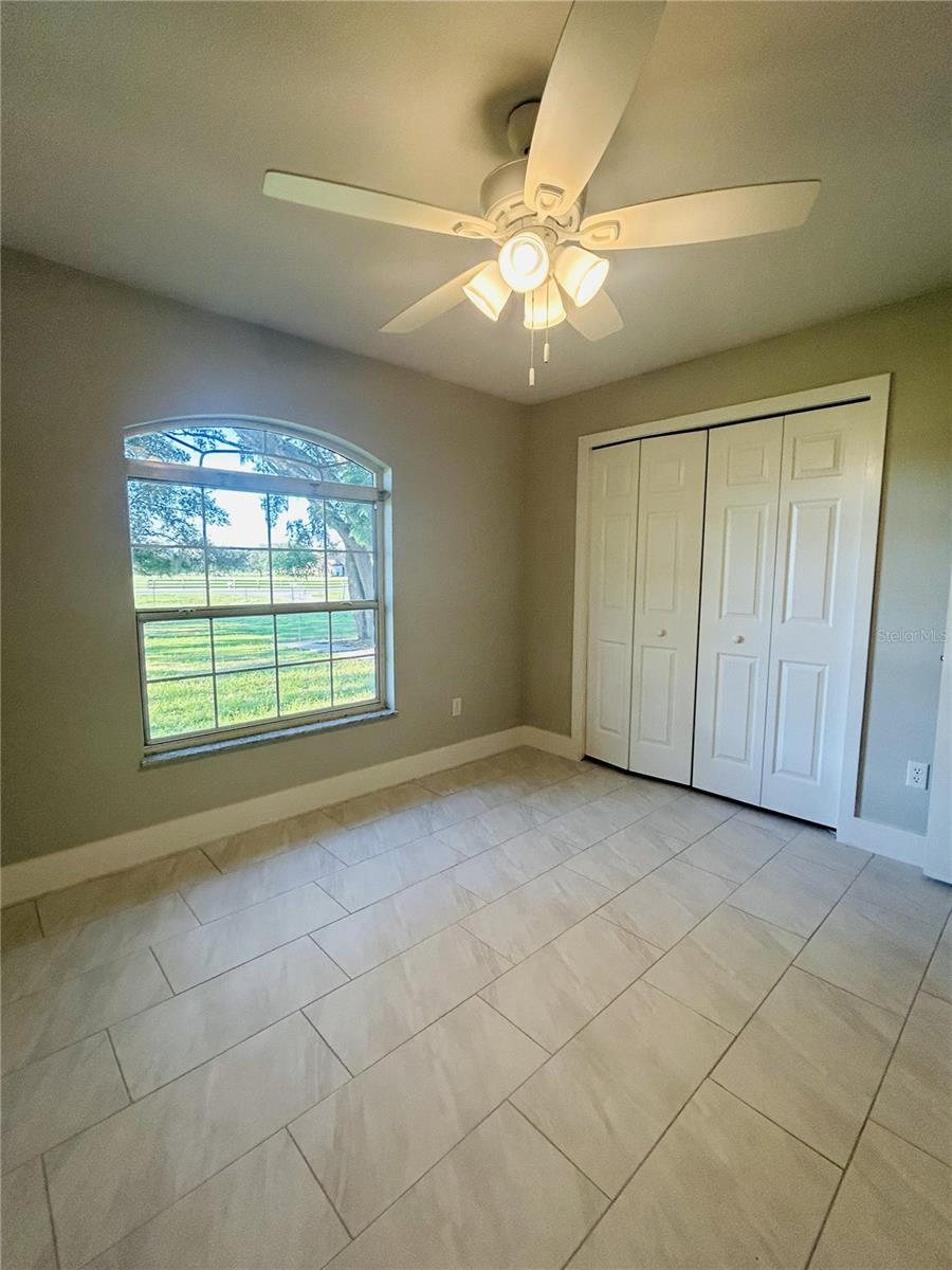 9709 SE SUNSET HARBOR RD — photo 42