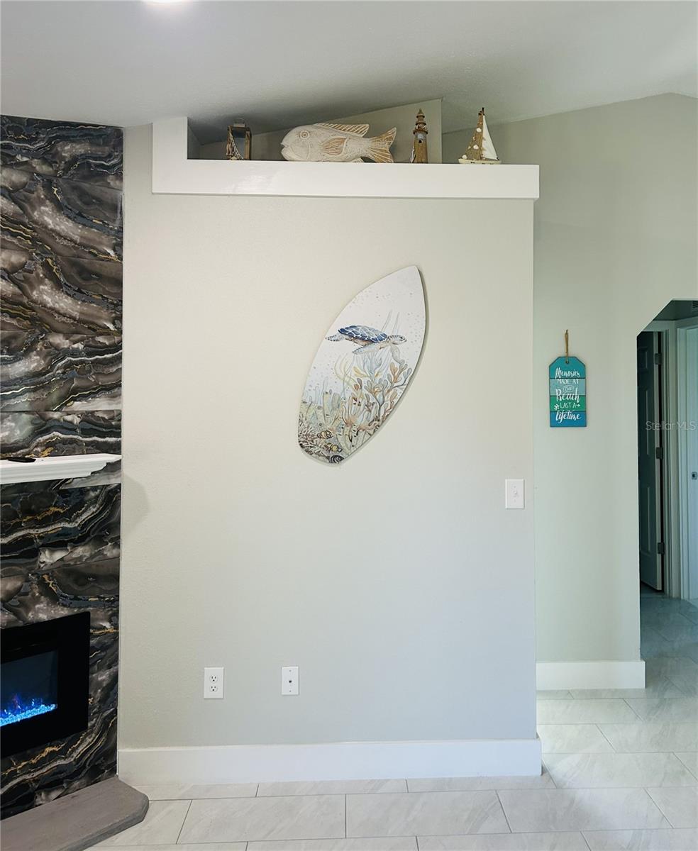 9709 SE SUNSET HARBOR RD — photo 43
