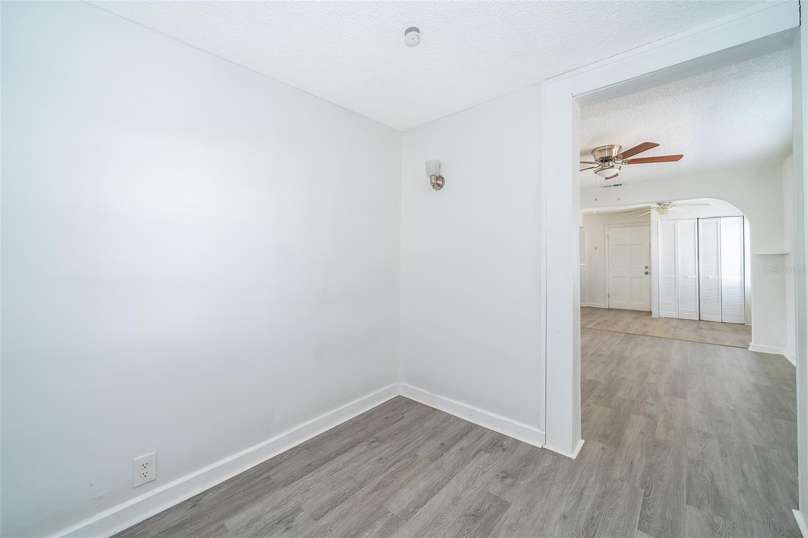 116 & 118 E MURIEL ST — photo 6