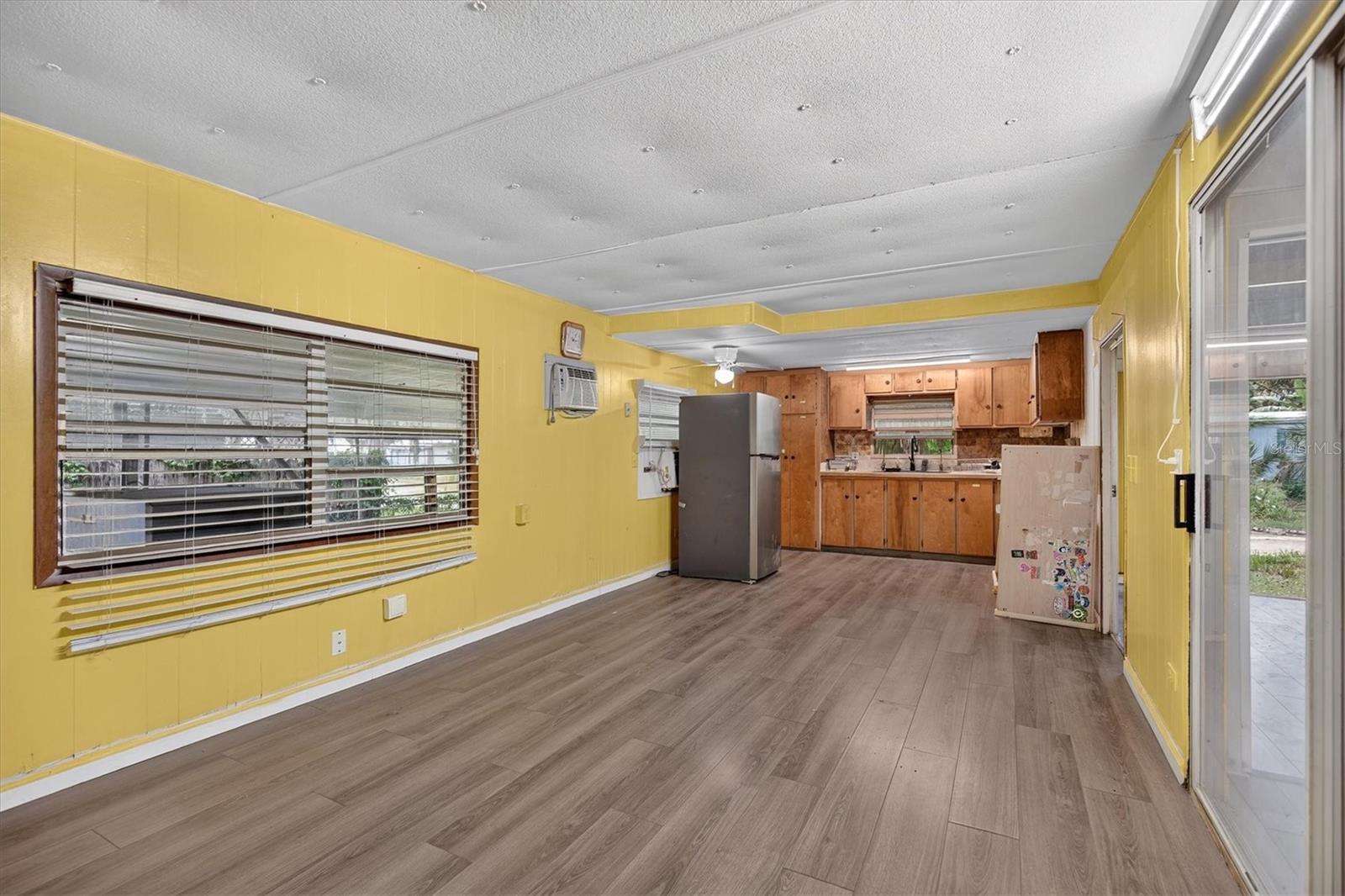 6506 WESTSIDE DR — photo 10