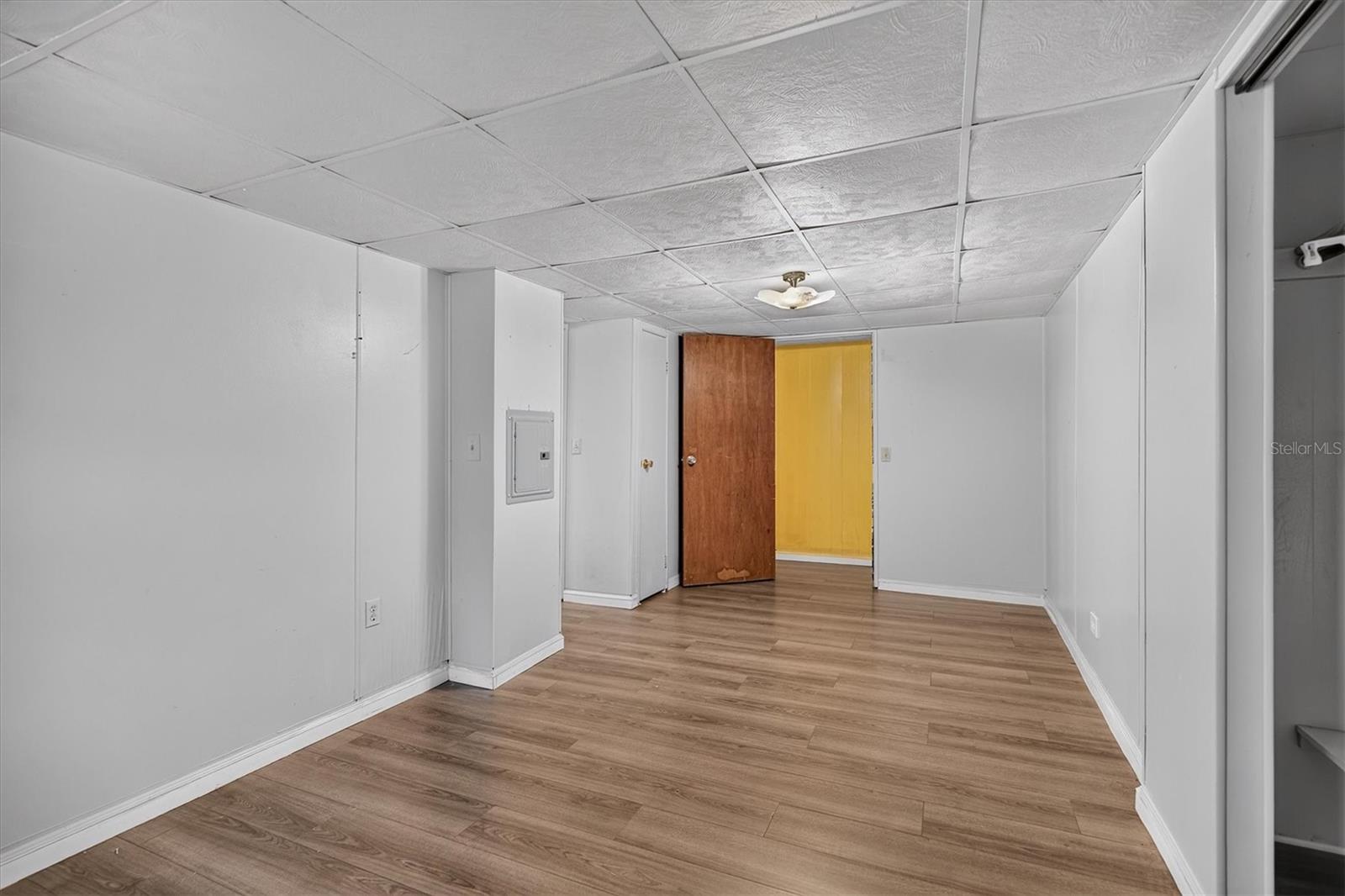 6506 WESTSIDE DR — photo 18
