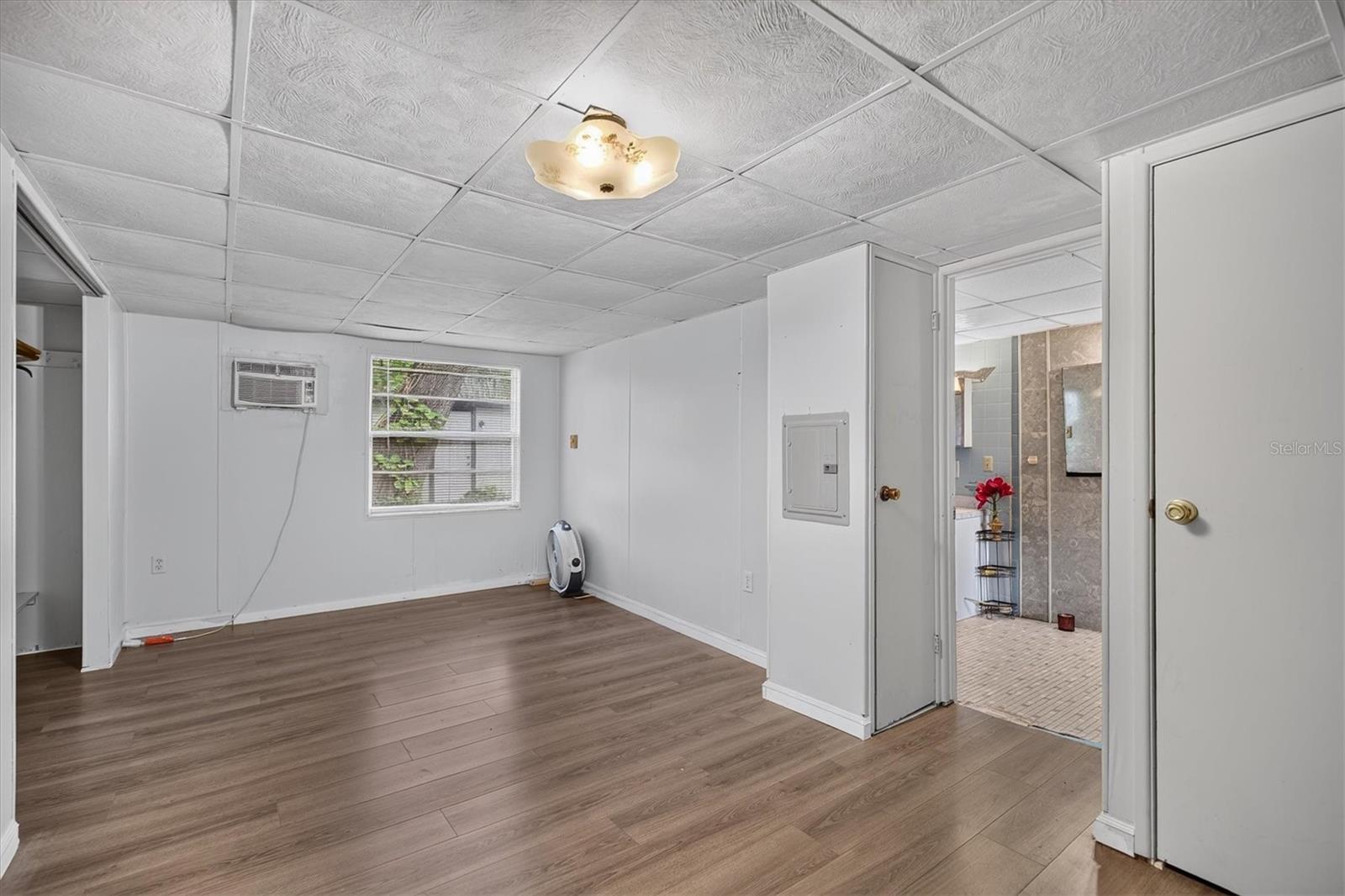 6506 WESTSIDE DR — photo 20