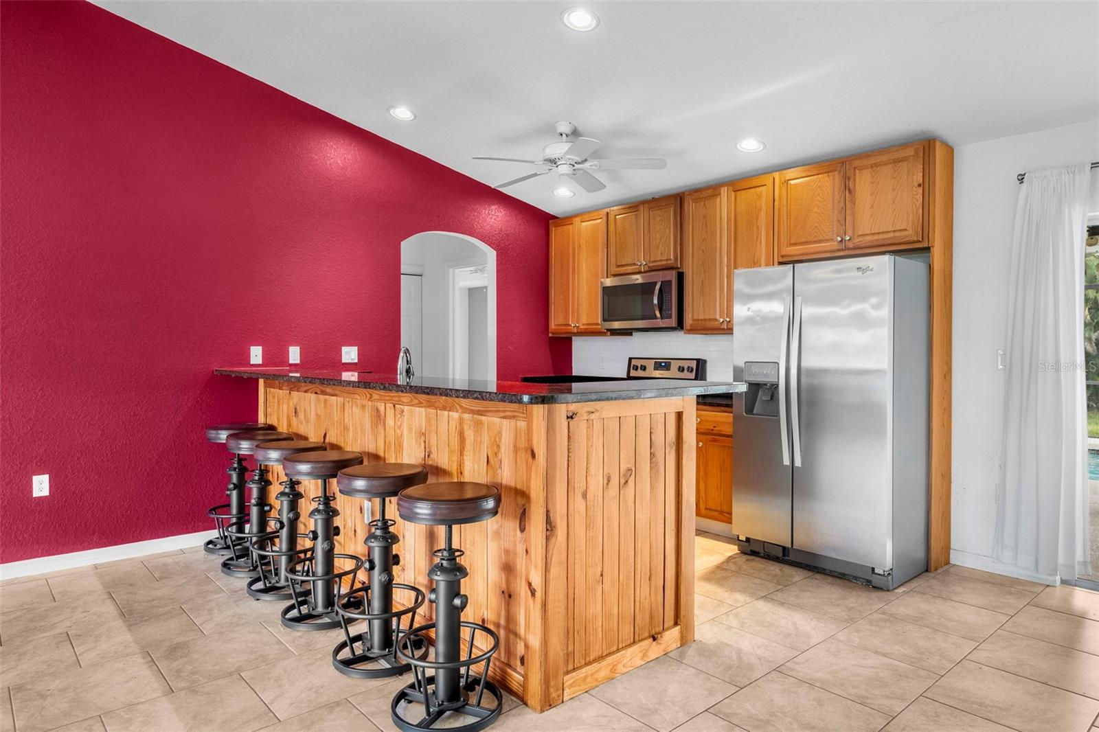 209 BROADMOOR LN — photo 6