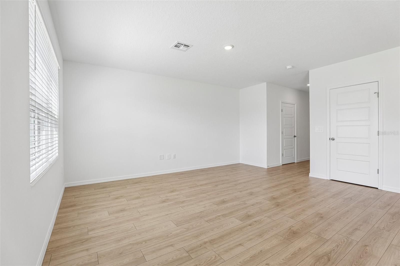 5319 CLOUDBERRY AVE — photo 2