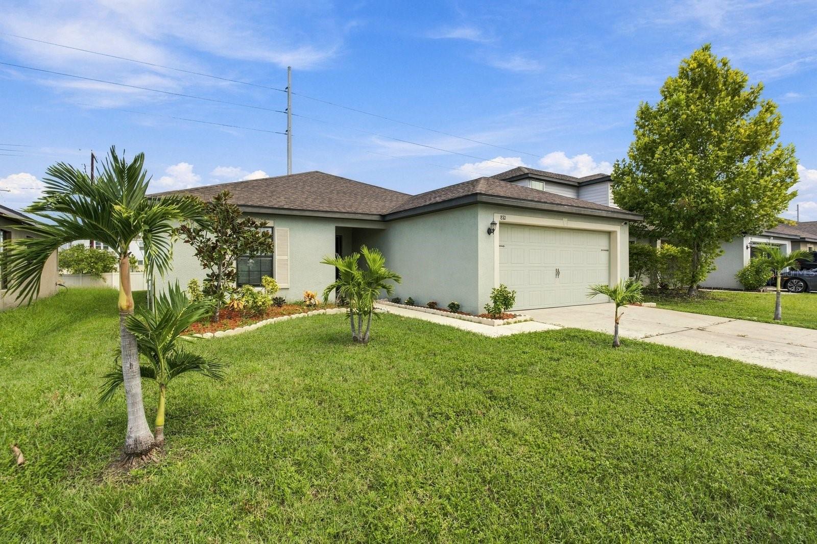 810 CHATHAM WALK DR photo