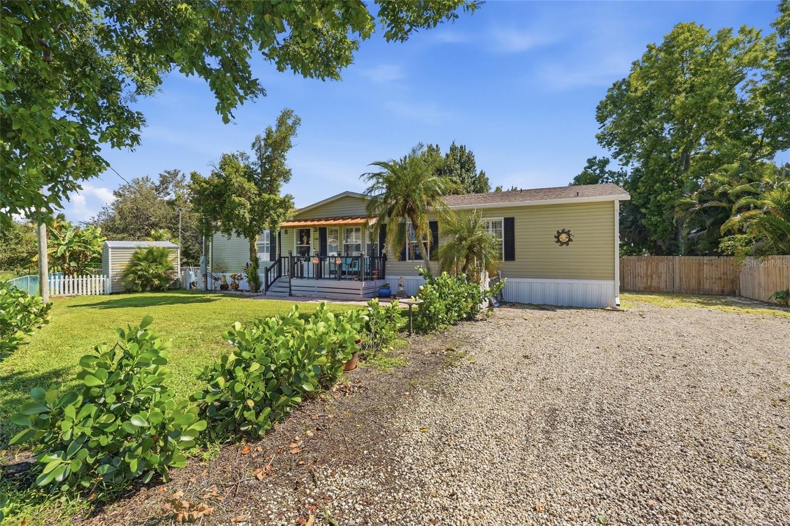 11806 SW SPRING LAKE DR photo