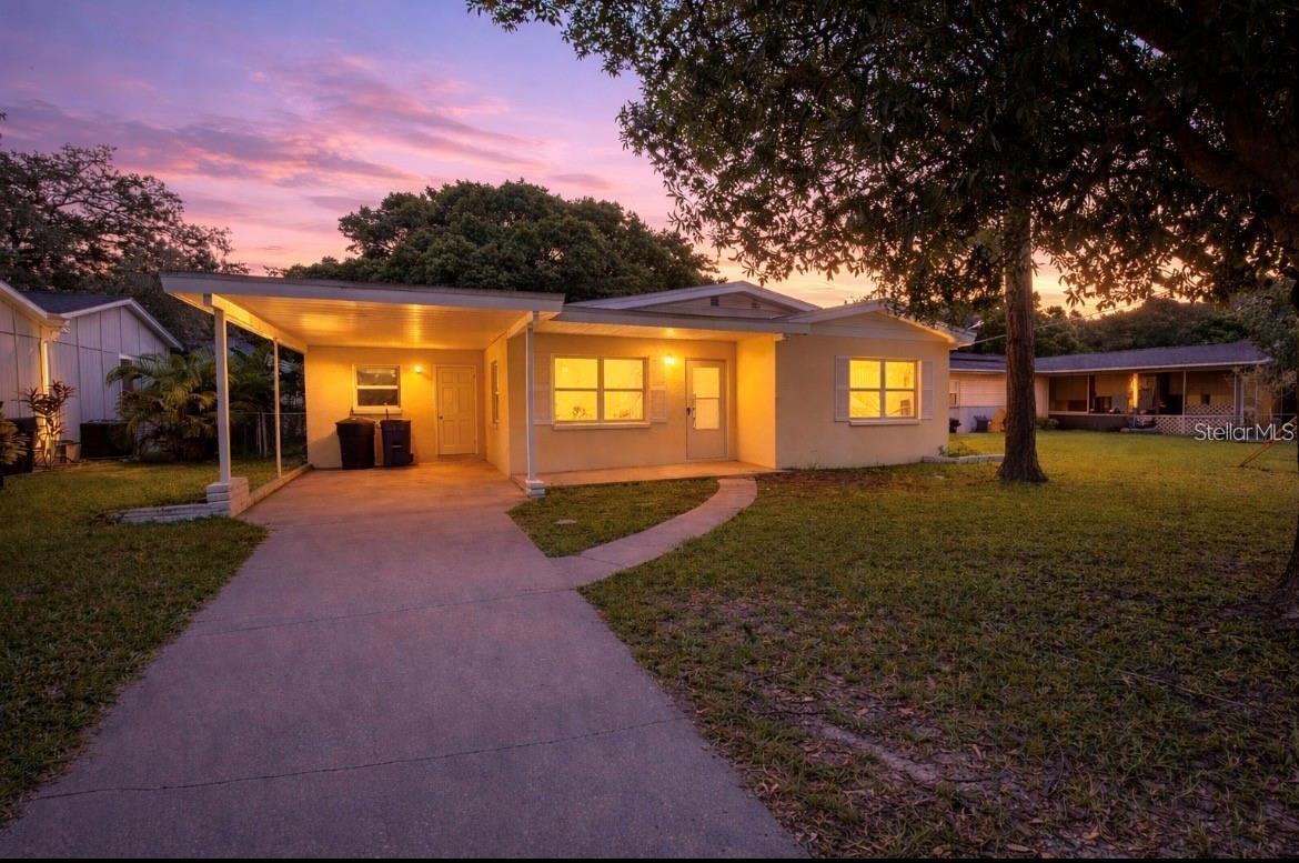 1247 DAVIS RD — photo 2