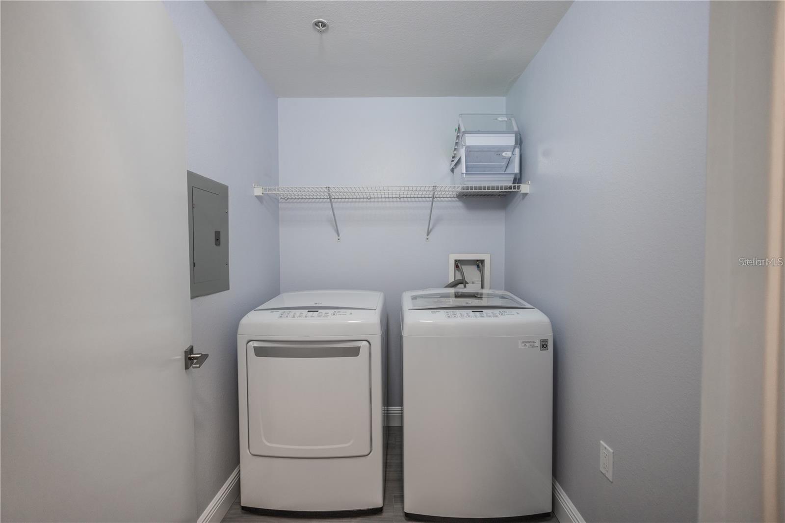 100 4TH AVE S #217 — photo 10