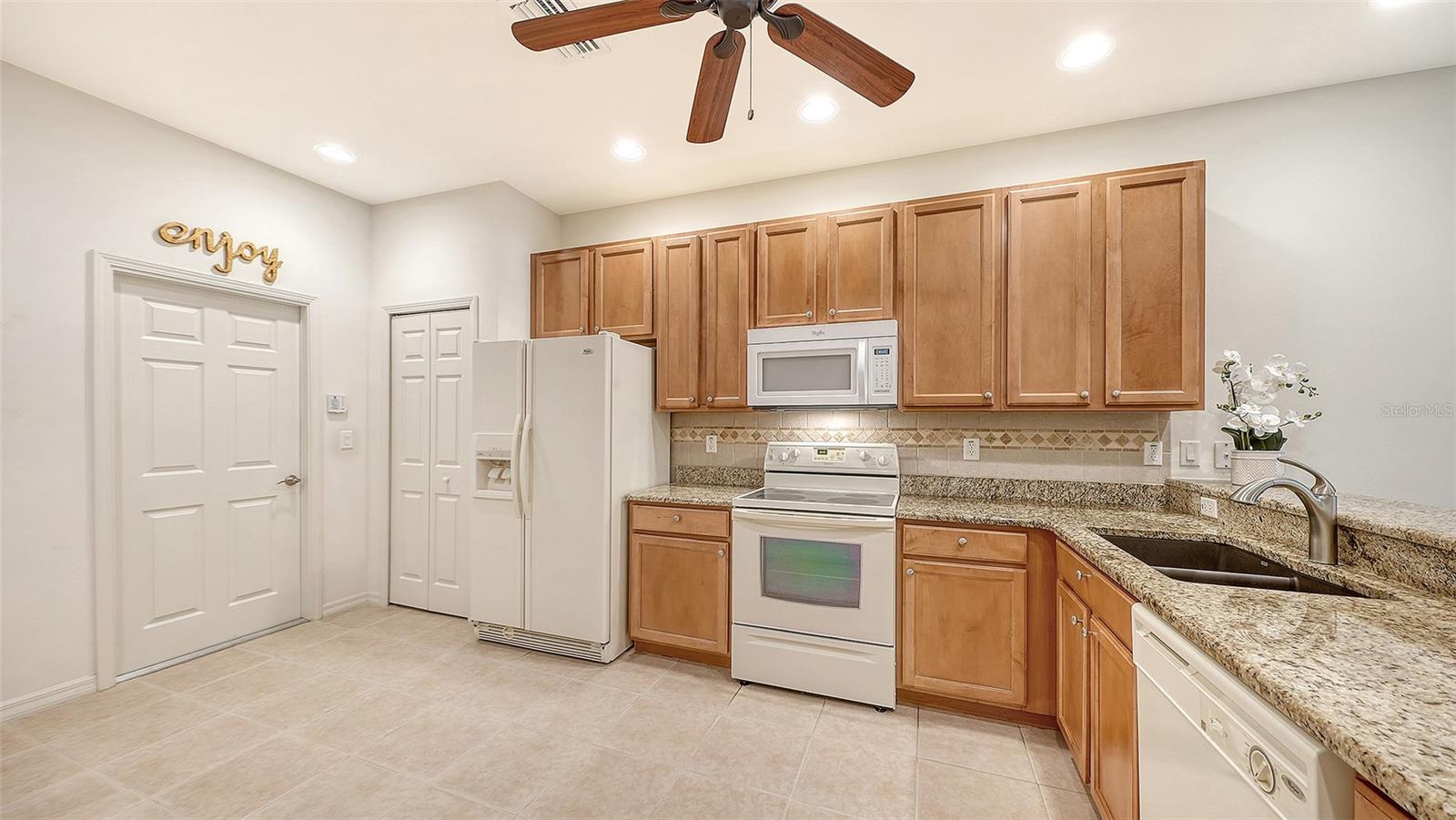 1784 BATELLO DR — photo 11