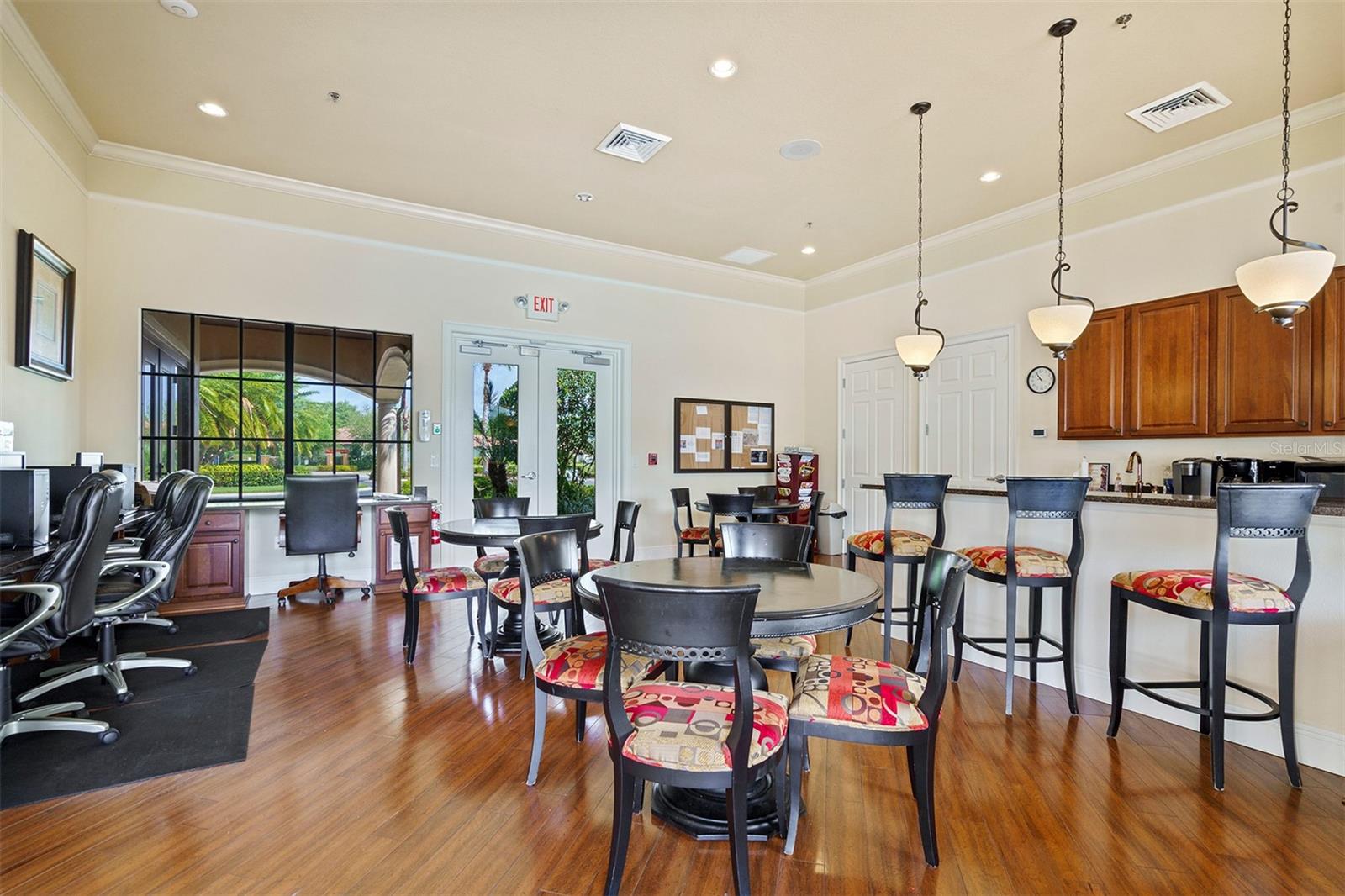 1784 BATELLO DR — photo 30