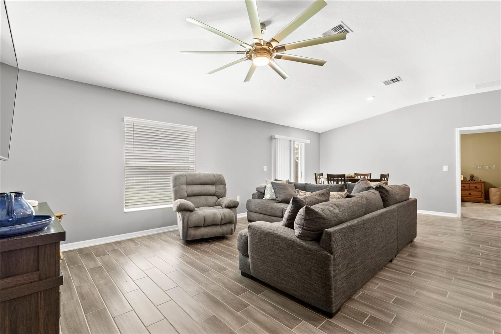 1014 BREGGIA CT — photo 23